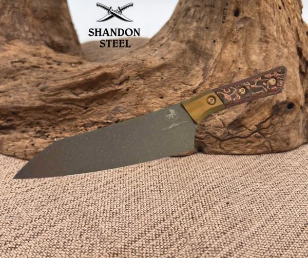 Microtech Chef Knife Titanium Bolster Livewire CF Handle M390 3000B-1DLCLWCFS Microtech Chef Knife Titanium Bolster Livewire CF Handle M390 3000B-1DLCLWCFS