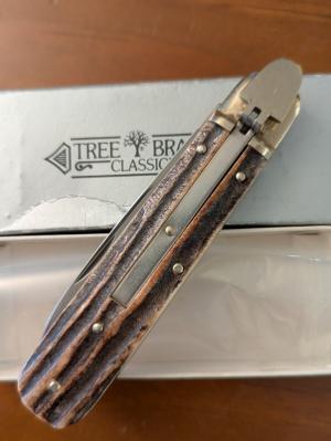 STAG BOKER 715 IN BOX LIKE NEW