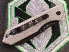 Heretic Jinn Button Lock  Flipper  Battle Black MagnaCut  Blizzard Worn Chassis