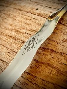 HUBERTUS 14cm LARGE 10in KRISS BLADE "Double Etch"