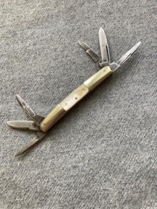 RARE GEORGE DOBSON, SHEFFIELD, 6-Blade, 3-Backspring, Genuine MOP, Congress Pattern Pocket Knifeern 