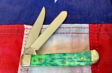 Case xx 2004 Tiny Trapper Knife w Peacock Appaloosa Handles + scrolled bolsters
