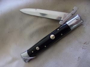 8-12 unstamped Rizzuto style knife Mint