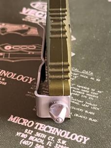 Microtech Mini Troodon Hellhound used