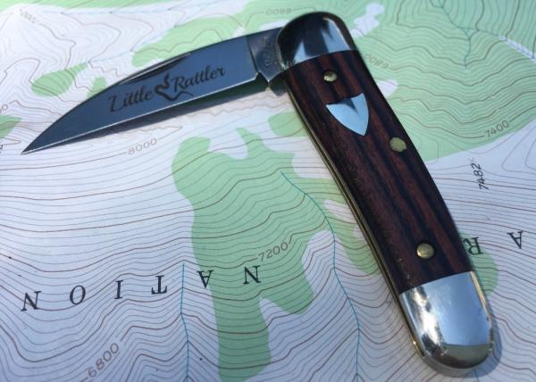 GEC Tidioute 190120 Little Rattler Brightly Grained Kingwood NEW with Collector’s Pin GEC Tidioute 190120 Little Rattler Brightly Grained Kingwood NEW with Collector’s Pin