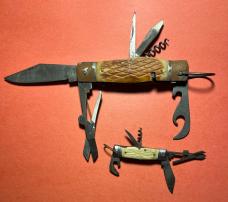 2 Japan Hobo knives