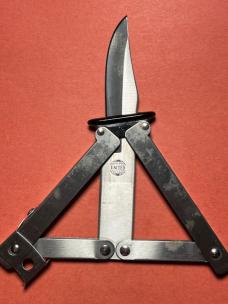 United UC241 paratrooper knife