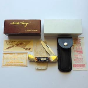 Vintage Schrade USA LB8 Uncle Henry quotBear Pawquot Lockback Knife - Near Mint - Full Box amp Paperwork
