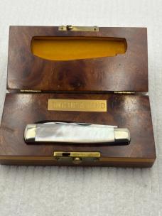 Taylor Cutlery Kingsport TN 1979 Vintage 2 Blade MOP Gunstock Pocket Knife 