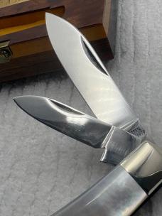 Taylor Cutlery Kingsport TN 1979 Vintage 2 Blade MOP Gunstock Pocket Knife 