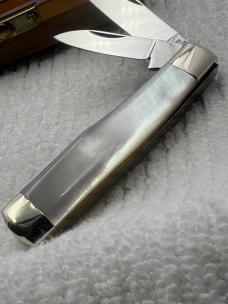 Taylor Cutlery Kingsport TN 1979 Vintage 2 Blade MOP Gunstock Pocket Knife 