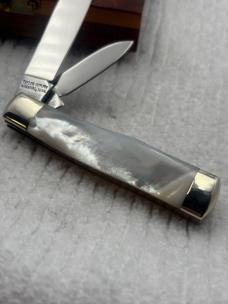 Taylor Cutlery Kingsport TN 1979 Vintage 2 Blade MOP Gunstock Pocket Knife 