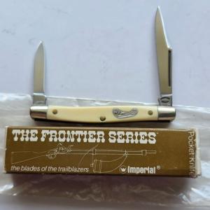 Vintage Imperial Frontier 40P2 Slim Serpentine Pen Knife - Mint in Box - USA Made