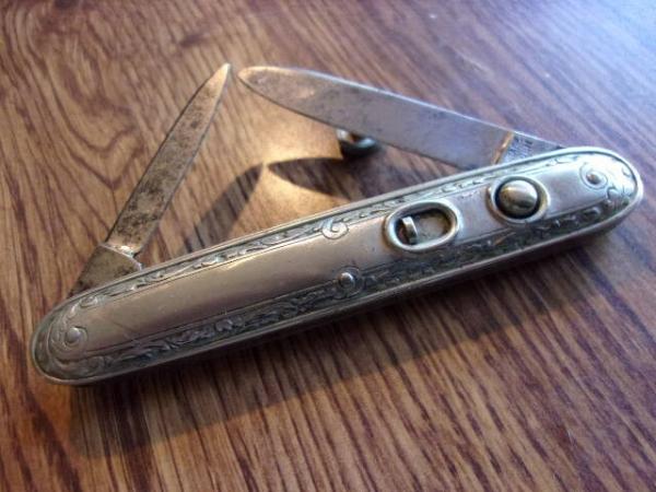 3-3/8 schrade double nickel scales 1940's vintage 