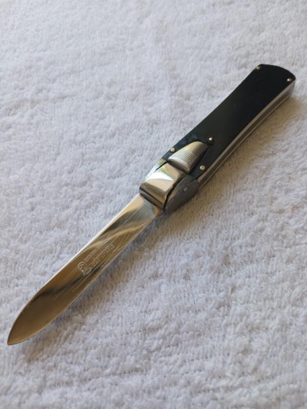 RARE OTHELLO GRAVITY KNIFE RARE OTHELLO GRAVITY KNIFE