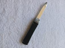 RARE OTHELLO GRAVITY KNIFE
