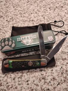 Bear & Son Green Peach Seed Bone Large Trapper 