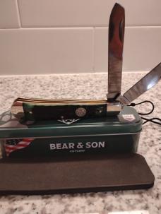 Bear & Son Green Peach Seed Bone Large Trapper 