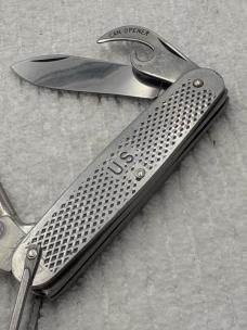 Camillus 1981 Vintage USA Stainless Steel Camp Knife / Utility / Survival Knife (84)