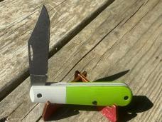 SMKW Exclusive Crossroads Lime Green Barklow w/G-10 Bolsters