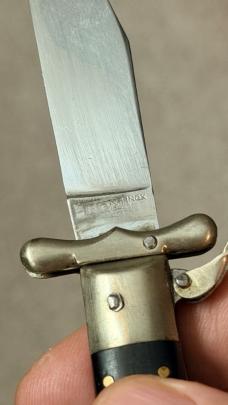 Rare Vintage Deer Foot Swing Guard Fulcrum Switchblade-Rex