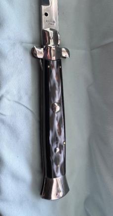 15” Rostfrei Italy Vintage Stiletto Switchblade Faux Horn, Exceptional Condition 