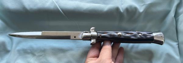 15” Rostfrei Italy Vintage Stiletto Switchblade Faux Horn, Exceptional Condition 15” Rostfrei Italy Vintage Stiletto Switchblade Faux Horn, Exceptional Condition