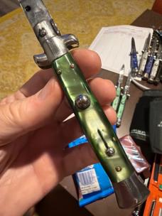 Vintage B Rostfrei Green Pearlex Stiletto