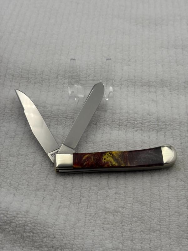 Hen & Rooster Bertram Cutlery 312-CI Two Blade Trapper Pocket Knife (135) Hen & Rooster Bertram Cutlery 312-CI Two Blade Trapper Pocket Knife (135)