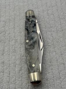 Hen & Rooster Bertram Cutlery Mustang 313-IQ/M Three Blade Stockman(140)
