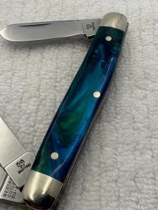 Hen & Rooster Bertram Cutlery Mustang 313-AQ/M 1st Prod 1 / 60 3 Blade Stockman (109)