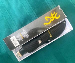 Browning 0144 Hunting Knife WSheath
