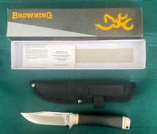 Browning 0144 Hunting Knife W/Sheath