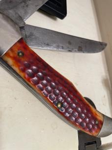 Case XX 6265 folding hunter 1940-64 edc bone has chip and crack