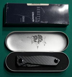 VINTAGE BERETTA AVENGER STEALTH FOLDER JKW071599 NEVER USED WITH ORIGINAL BOX