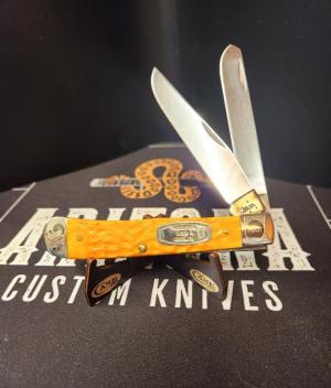 Case 2007 Calendar Series Orange Persimmon Bone Trapper