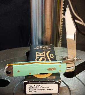 2026 Case XX Cheetah Cub 1011 12L Seafoam Green G-10 Smooth - Stainless Blade