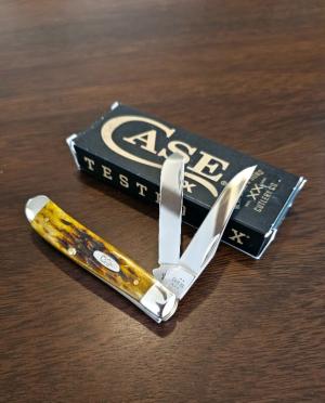 2025 Case XX Honeycomb Bone Heritage Jig mini-trapper