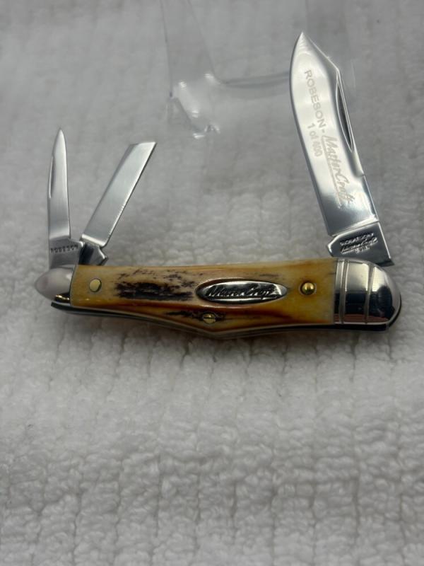 Roberson Mastercraft 1/ 400 Made USA Queen Cutlery Co 3 Blade Whittler (131) Roberson Mastercraft 1/ 400 Made USA Queen Cutlery Co 3 Blade Whittler (131)