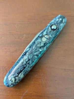 ANTIQUE SCHRADE CUT CO TWO BUTTON 3 38quot BLUE AND IVORY CELLULOID AUTOMATIC NEW SPRING 