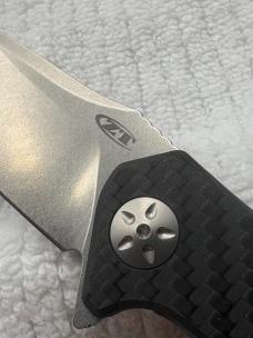 Zero Tolerance ZT0770 CF Folder New In Box Discontinued