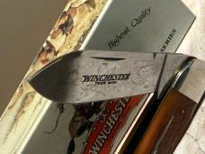 2003 WINCHESTER RIFLE SHIELS SERIES BURNT ORANGE BONE WHITTLER