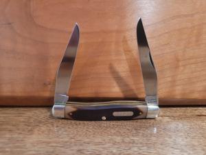 Schrade USA Old Timer 77OT Muskrat Sawcut Delrin Handles