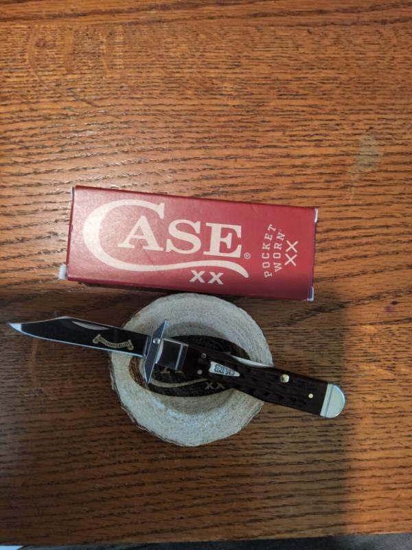 Case Cheetah Cub 55236 Pocket Worn Mahogany Bone Corn Cob Jig Case Cheetah Cub 55236 Pocket Worn Mahogany Bone Corn Cob Jig