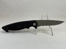 Vintage BENCHMADE Black Partially Serrated Automatic