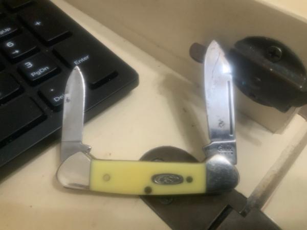 Case 32132 yellow cv baby canoe edc not mint