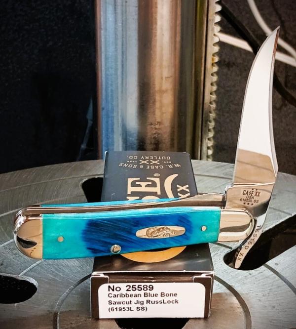 2025 Case XX Russlock Caribbean Sawcut Blue Bone 61953L - Stainless Steel 2025 Case XX Russlock Caribbean Sawcut Blue Bone 61953L - Stainless Steel