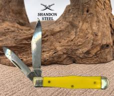 Case XX USA 2022 Yellow Synthetic 3225 1/2 Smooth Small Swell Center Jack Knife