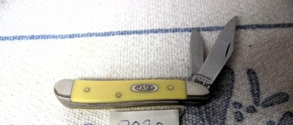 CASE XX CV 3220 YELLOW PEANUT 10 DOT 2020 PRE OWNED UNUSED CASE XX CV 3220 YELLOW PEANUT 10 DOT 2020 PRE OWNED UNUSED