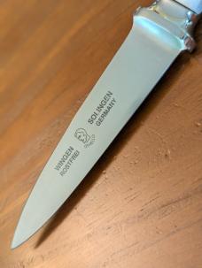 WINGER-OTHELLO FIXED BLADE FIGHTING KNIFE WITH STAG SCALES LEATHER SCABBARD 9"OVERALL 